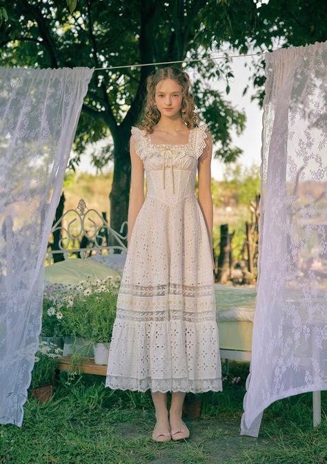 The in-stock will be shipped within 1-2 days, the pre-order will be shipped within 15 business days Materials: Shell：100%Cotton Lining：90%Polyester 10%Cotton Features: French countryside style: Fresh and full of rustic charm with a French-inspired design. Exquisite craftsmanship: Intricate embroidered lace decoration m Linen Corset Dress, White Cottage Dress, Cottagecore Fashion Summer, White Cottagecore Dress, Cottagecore Outfit Ideas, Interesting Clothing, High Low Fashion, Prairie Dresses, Cottage Dress