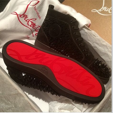 Red Bottoms Aesthetic, Red Bottoms Outfit, Red Bottoms Sneakers, Christian Louboutin Shoes Mens, Louboutin Shoes Mens, Red Bottoms For Men, Nike Slippers, Shoes Low Top, Nike Shoes Girls