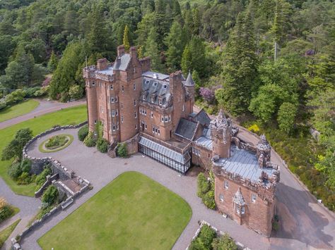 Scottish Castles For Sale, Highlands Castle, Abandoned Mansion For Sale, Uninhabited Island, English Manor Houses, Castle Scotland, Castles In Scotland, Scotland Castles, Abandoned Castles