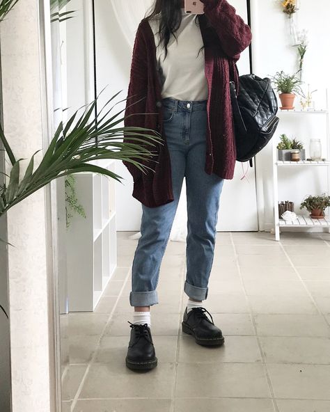 Moda Ulzzang, Pakaian Hipster, Fashion Outfits Korean, Look Grunge, Korean Fashion Outfits, Autumn Ideas, Fashion Week 2018, Korean Fashion Women, فستان سهرة