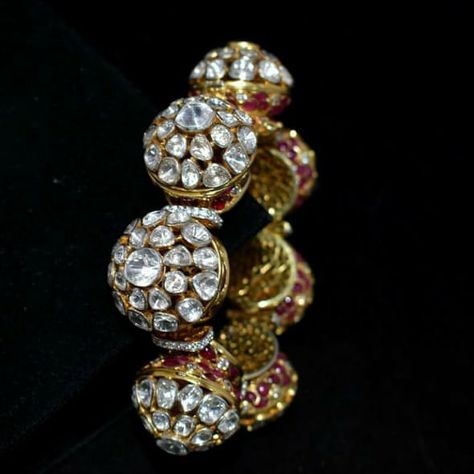 Gajra with uncut diamond 18kt hallmark gold Uncut Diamond Kada, Uncut Diamond Bangles Indian, Polki Gajra Bangles, Diamond Gajra Designs, Polki Bangles Uncut Diamond, Mozonite Jewelry, Gajra Design, Uncut Diamond Bangles, Kada Design