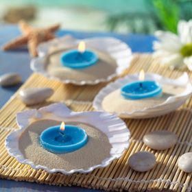 Use clam shells filled with some beach sand and a tea light for superbly-charming mood lighting for the event! Seashell Centerpieces, Beach Centerpieces, Deco Marine, Beach Wedding Centerpieces, Beach Wedding Flowers, Beach Wedding Decorations, Beach Theme Wedding, Beach Crafts, Seashell Crafts