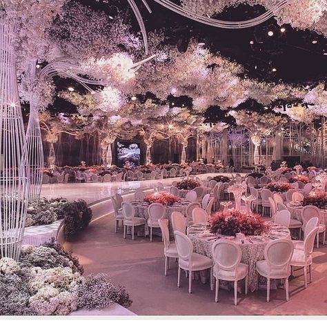 Elegant Event Ceiling Decoration Ideas, Wedding Ceiling, Dream Wedding Reception, Luxury Wedding Decor, Extravagant Wedding, Venue Decorations, Wedding Stage Decorations, Wedding Hall, Future Wedding Plans