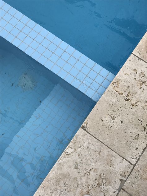 Travertine + Light Blue Tile Light Blue Pool, Blue Pool Tile, Light Blue Tile, Tile Pool, Cool Swimming Pools, Blue Pool, Blue Tile, Natural Pool, Blue Tiles