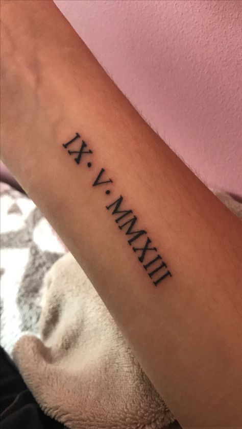 2009 Roman Numeral Tattoo, 1973 Roman Numeral Tattoo, Roman Number Tattoo, Roman Numeral Tattoo Men, Cherry Blossom Tattoo Men, Roman Numeral Date Tattoo, Roman Numbers Tattoo, Number Tattoo Fonts