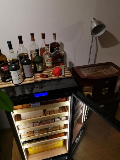 Tea Cabinet, Wine Cabinet, Humidor, Chinese Tea, Wine Cabinets, Temperature And Humidity, Wine Cooler, Cigars, Wine Rack