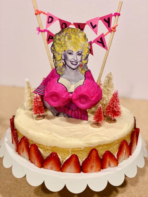 Cause it's Dolly's Birthday! Dolly Parton Cake, Carton Cake, Dolly Parton Birthday, Dolly Party, Red Birthday Cakes, Whiskey Cake, Cake Liner, Christmas Albums, Watch Party