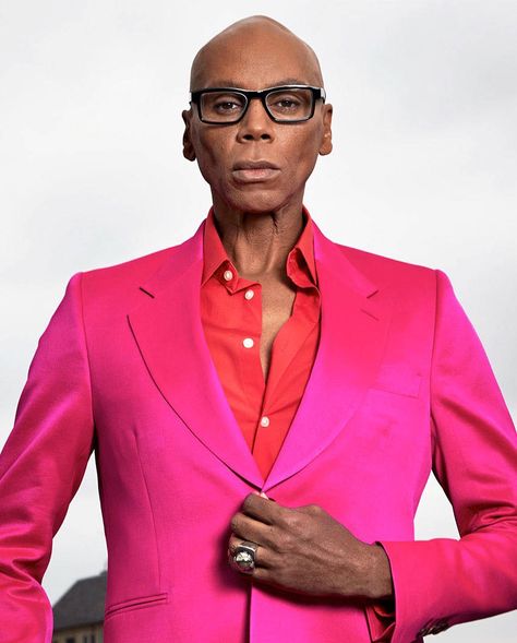 RuPaul: What's The Tee? Becoming The Observer Of Your Mind Rupaul Drag Queen, Tv Doctors, Amal Clooney, Rupaul Drag, Rupauls Drag Race, Raf Simons, Rupaul, Drag Race, Reality Show