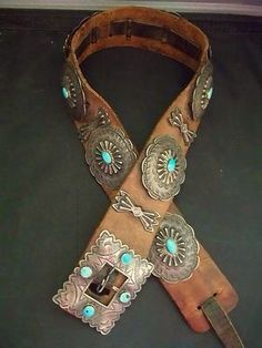 Southwestern Belts, Indian Territory, Yellow Accessories, Estilo Country, American Indian Jewelry, Concho Belt, Cowgirl Chic, Native American Turquoise, American Turquoise