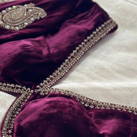 Velvet Zardosi Work, Velvet Bridal Blouse, Velvet Blouse Designs Indian, Velvet Blouse Pattern, Apr Vastrakala, Onam 2024, Draping Saree, Velvet Blouse Design, Blouses Pattern