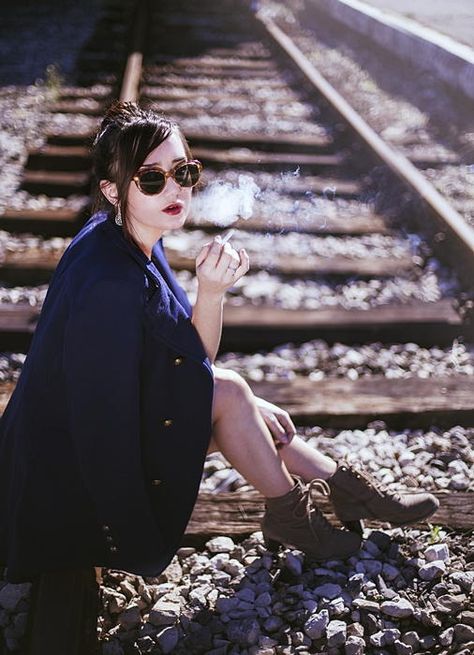 Train Track Photoshoot, Museum Photoshoot Ideas, Railroad Photoshoot, Track Photoshoot, Eos 2000d, Train Line, Female Posing, Fashion Photography Art, Runaway Train