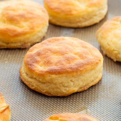 3-Ingredient Easiest Sour Cream Biscuit Recipe Cream Biscuit Recipe, Beef Tater Tot Casserole, Easy Spinach Artichoke Dip, Creamy Spinach Artichoke Dip, Sour Cream Biscuits, Spicy Queso, Creamsicle Cake, Spinach Artichoke Dip Recipe, Spinach Dip Recipe