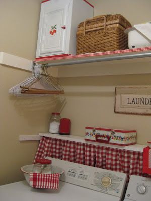 Primitive Laundry Rooms, Wyoming House, Clothesline Diy, Country Laundry Rooms, Laundry Room Storage Shelves, White Laundry Rooms, Vintage Laundry Room, Laundry Ideas, Foo Foo