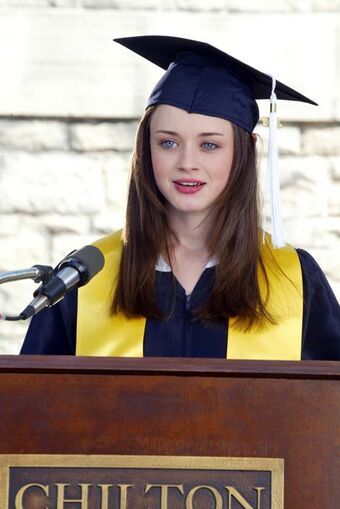 Babette Ate Oatmeal, Gilmore Girls Seasons, Graduation Speech, Alexis Bledel, Lauren Graham, Lorelai Gilmore, Stars Hollow, Rory Gilmore, Film Tv