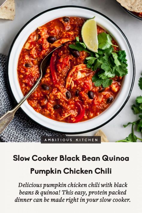 Delicious pumpkin chicken chili with black beans and quinoa! This protein packed delicious gluten free dinner can be made in your slow cooker for an easy, hearty dinner. Perfect paired with a side of cornbread. Chicken Chili With Black Beans, Black Beans And Quinoa, Chili With Black Beans, Pumpkin Chicken Chili, Quinoa Pumpkin, Beans And Quinoa, Pumpkin Chicken, Bean Quinoa, Slow Cooker Black Beans