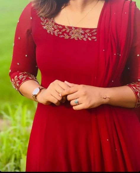 Red Salwar Suit Party Wear, Red Salwar Suit, Pookalam Design, Nouns Activities, Churidar Neck, Possessive Nouns, Long Blouse Designs, Silk Kurti Designs, Salwar Neck Designs