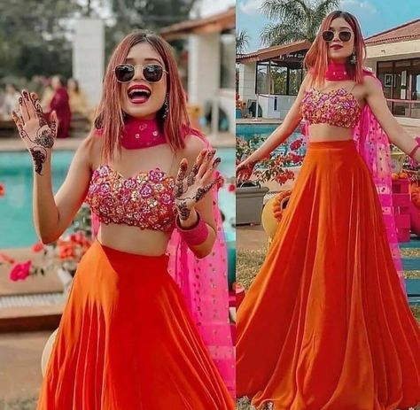 Red Mehendi Outfit, Haldi Lehenga Design, Colourful Haldi Outfit, Indian Mehendi Outfits Sisters, Pithi Outfit, Mehendi Function Outfit, Haldi Dress Ideas, Lehenga Color Combinations, Bridal Vibes