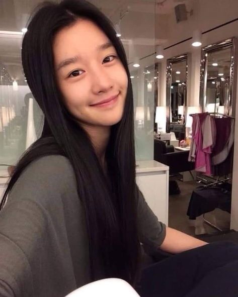 Seo Yeaji, Seo Yeji, Seo Ye-ji, Ye Ji, Its Okay To Not Be Okay, Popular Actresses, Soo Hyun, Kim Soo Hyun, Korean Actresses