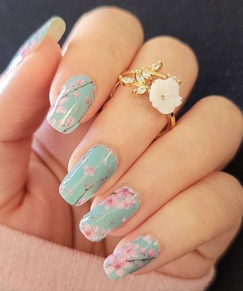 Green Cherry Blossom Nails, Tree Of Life Nail Art, Nail Cherry Blossom, Peach Blossom Nails, Cherry Blossom Manicure, Cherry Blossoms Nail Art, Nail Art Cherry Blossom, Japanese Cherry Blossom Nail Art, Japanese Nails Designs