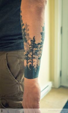 What’s beautiful with forest tattoos is that you can make a complete picture but it still wouldn’t look messy like some designs. Tree Tattoo Men, Forest Tattoo, Body Tattoo Design, Tattoo Tree, Forest Tattoos, Cool Forearm Tattoos, Forearm Tattoo Men, Nature Tattoos, Tree Tattoo