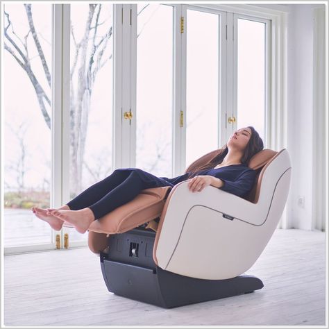 Say goodbye to tension and stress with the soothing power of our zero gravity massage chair from Amazon. Massage Bed, Massage Chairs, Business Colors, Shiatsu Massage, Head Pillow, Perfect Chair, Top Ideas, Home Theater Seating, Muscle Relaxer