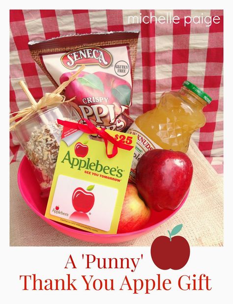 Apple Pun Gift-- basket or bowl full of apple goodies with the cutest 'pun-filled' note to go with it. Apple Pie Gift Basket Ideas, Apple Thank You, Apple Themed Gift Basket, Pie Gift Basket, Apple Gift Basket, Staff Games, Apple Puns, Fun Puns, Apple Party