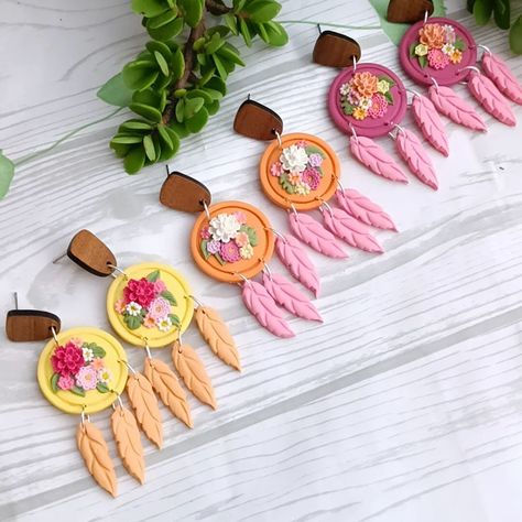 Dream Catcher Earrings https://clayartbyban0.mini.store . . . . . #trending #dreamcatcherearrings #colorfulearrings #earrings #handcrafted Mini Store, Pinterest Design, Dream Catcher Earrings, Feather Jewelry, Colorful Earrings, Handmade Polymer Clay, Indian Art, Clay Art, Polymer Clay Earrings