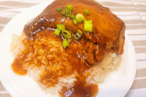 Slow Cooker Sweet and Sour Pork Chops Pork Chops In Crock Pot, Sweet And Sour Pork Chops, Slow Cooker Pork Chops, Meat Dinners, Slow Cooker Pork, Sweet And Sour, Sweet And Sour Pork, Dish Recipes, Pork Chops