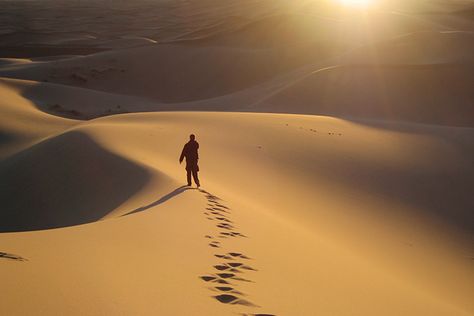 MI RINCON ESPIRITUAL: UNA VOZ CLAMA EN EL DESIERTO Protestant Cross, Lds Priesthood, Hot Desert, Spiritual Values, Utah National Parks, Boy Scout, The Boy, Travel Life, Antelope Canyon