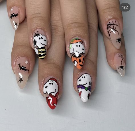 Halloween Nails Spider, Spiderweb Nails, Nails Spider, Snoopy Nails, Spider Nails, Nails Cartoon, Halloween Snoopy, Occasion Nails, Cartoon Nails