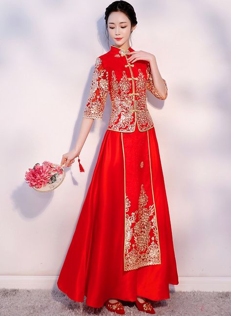 Sequined Embroidered Floral Wedding Qun Kwa Chinese Wedding Ceremony, Red Chinese Wedding Dress, Chinese Prom Dress, Qun Kwa, Chinese Wedding Dress Traditional, Cheongsam Wedding, Chinese Outfit, Traditional Chinese Wedding, Winter Bridesmaid Dresses