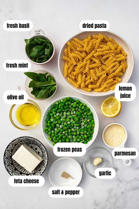 This 15-minute green pea pasta is nutritious, super quick, budget-friendly and creamy - but without any cream! Enjoy alone or as a side dish. Broccoli Pea Pasta, Green Pea Pasta Sauce, Green Peas Pasta, Pea Sauce Pasta, Peas Pasta Recipe, Carbonara Pasta With Peas, Lemon Pea Pasta, Pea Pasta Sauce, Recipes With Peas