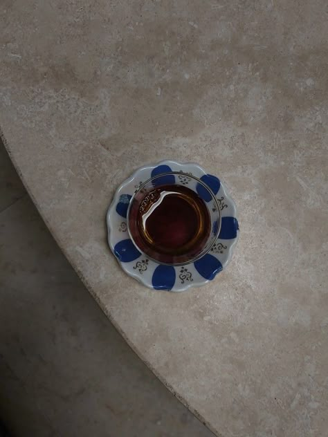 #tea Turkish Tea Aesthetic, Turkish Aesthetic, Breakfast Presentation, Tea Aesthetic, Aesthetic Ipad, Middle Eastern Culture, Communal Table, Turkish Tea, Coffee Obsession