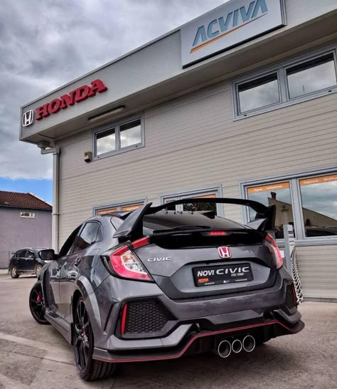 Hatchback Modified, Civic Turbo, Honda Type R, Cars Modified, Honda Civic Car, Civic Car, Acura Cars, Honda Civic Hatchback, Civic Type R