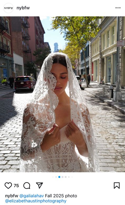 Lace Wedding Dress Vintage Romantic, Italian Inspired Wedding Dress, Italian Lace Wedding Dress, Eclectic Wedding Dress, Netta Benshabu Bridal, Romantic Eclectic, Italian Inspired Wedding, Inspired Wedding Dress, Vintage Garden Wedding