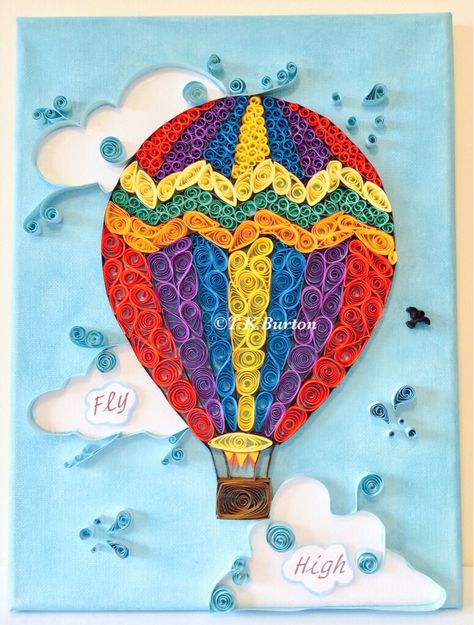 Quilled hot air balloon Hot Air Balloon Craft, Hot Air Balloons Art, Arte Quilling, Tissue Paper Crafts, Paper Quilling Patterns, Balloon Crafts, Quilled Creations, 3d Quilling, Cool Paper Crafts