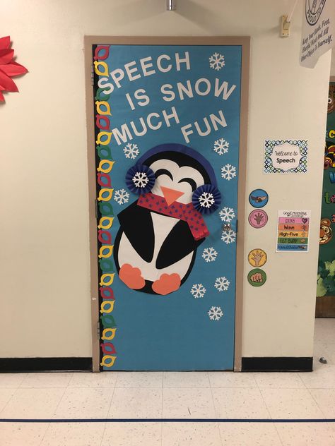 Speech Classroom Decor, Winter Door Decorations Classroom, Winter Classroom Door, Speech Crafts, Door Decorations Classroom Christmas, Classroom Christmas Decorations, Good Morning Hug, Christmas Classroom Door, Winter Door Decorations