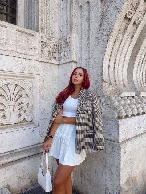 Tennis skirt blazer redhair aesthetic place poss Tennis Skirt Crop Top Outfit, Europe Trip Outfits, Straight Midi Dress, Aesthetic Place, Europe Travel Outfits, White Tennis Skirt, Trip Outfits, Crop Top Skirt, Night Out Outfit