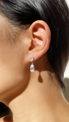 Bridal Earrings Diamond, Wedding Diamond Earrings, Dangling Silver Earrings, Classy Silver Earrings, Pear Drop Earrings, Diamond Drop Earrings Simple, Silver Dangle Earrings Simple, Drop Diamond Earrings, Selling Earrings