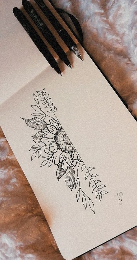 Half Flower Drawing, Half Sunflower Drawing, Half Sunflower Tattoo, Sunflower Drawing Ideas, Mums Tattoo, Half Sunflower, Mum Tattoo, Sunflower Drawing, Drawings Ideas