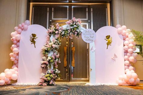 Fairyland Theme Decor, Butterfly Entrance Decor, Party Entrance Decoration, Fairies And Butterflies, Fairy Princess Birthday, 7th Birthday Party Ideas, Fairy Theme, Party Entrance, Butterfly Birthday Party