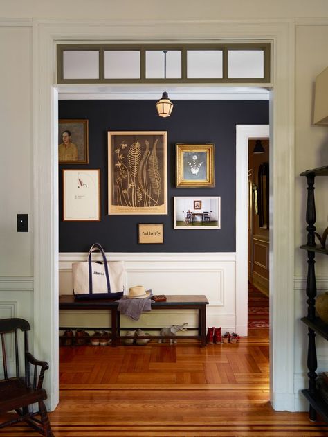 Navy farmhouse hallway Moody Living Room, Kinfolk Home, Wooden Floors, Dark Wall, Dark Walls, Jesse James, Design Del Prodotto, Entry Way, Country House Decor