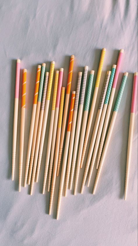 Chopstick Aesthetic, Chopsticks Aesthetic, Diy Paintings, Japan Photography, Cute Themes, Diy Art Painting, Chopsticks, Kitchen Utensils, Christmas List