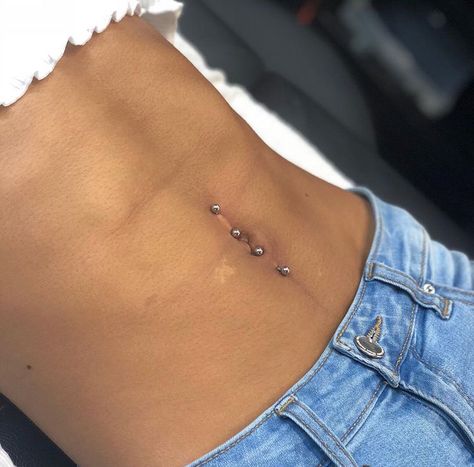 Body Peircings, Back Piercings, Belly Button Piercing Jewelry, Cute Ear Piercings, Tooth Gem, Cute Piercings, Piercings Unique, Belly Piercing, Belly Button Piercing