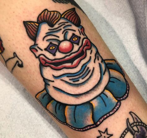 Traditional Tattoo Baby, Outer Space Tattoo, Bacon Tattoo, Pennywise Tattoo, Outer Space Tattoos, Circus Tattoo, Tooth Tattoo, Killer Klowns From Outer Space, Traditional Tattoo Designs