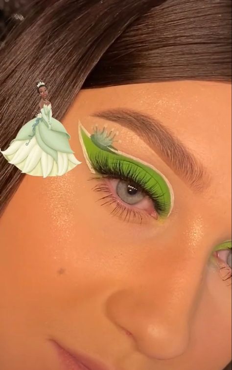 Tiana Eye Makeup, Princess Tiana Inspired Makeup, Princess And The Frog Makeup Look, Princess Tiana Hairstyles, Tiana Inspired Makeup, Princess Tiana Makeup Look, Tiana Makeup Look, Tiana Hairstyles, Princess And The Frog Makeup