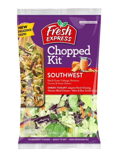 Enjoy a taste of the Southwest in your next salad. The Chopped Southwest Kit includes a blend of chopped, crisp red & green cabbage, fresh romaine lettuce, sweet carrots, green onions, as well as smoky Greek yogurt jalapeño ranch dressing, Mexican blend cheeses and crunchy tortilla strips. Plus the family size portion makes it easy for everyone to get a bite. Salad Kit Recipes, Southwest Salad Dressing, Make Your Own Salad, Jalapeno Ranch Dressing, Southwestern Salad, Chipotle Ranch Dressing, Chipotle Dressing, Salad Kit, Southwest Salad