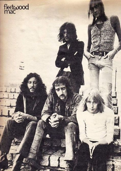 Peter Green Fleetwood Mac, John Mcvie, Peter Green, Lindsey Buckingham, 60s Music, 70s Music, Blues Music, Band Photos, Rock Legends