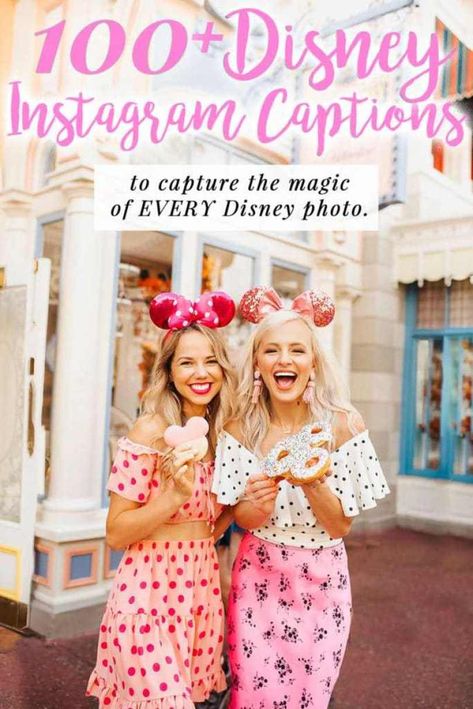 Cute Disney Poses Photo Ideas, Poses At Disney World, Photo Ideas For Disney World, Disney Outfit Family, Disney Photo Poses, Disney World Poses Photo Ideas, Disney Insta Captions, Disney Signature Ideas, Disney Captions Instagram