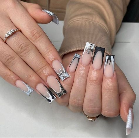 Birthday Inspired Nails Short, Playboi Carti Nails, Black And White Short Nails, Nail Inspo Y2k, White Short Nails, Nails Summer Nails, Small Nails, Punk Nails, Long Acrylic Nail Designs